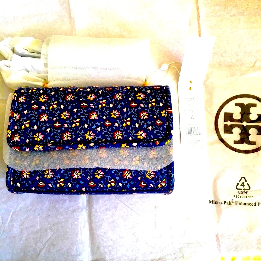 🆕 Tory Burch Fleming Printed Convertible Shoulder Bag in blue wild pansy